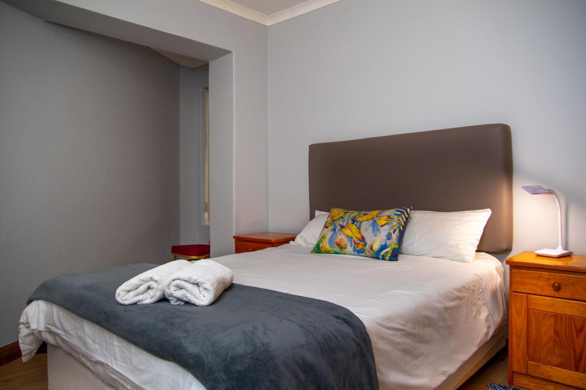 Great White Accommodation Kleinbaai المظهر الخارجي الصورة